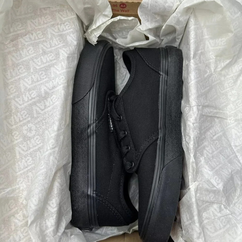 Vans Atwood Youth Boy's/Girl's‎ Canvas Shoes Size 3 Solid Black Low Top Lace up
